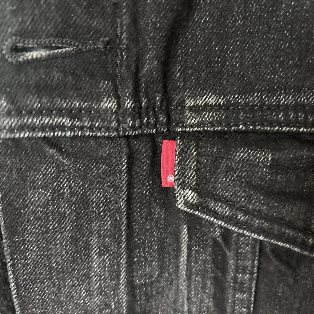 Levi's Mens Stripe Sleeve Trucker Jacket Color Black 596030000 size‎ xL